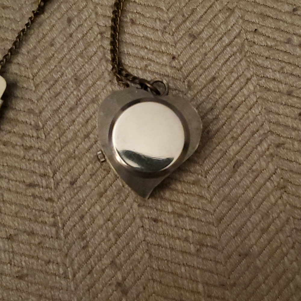 Clock necklace - Picture 5 of 7